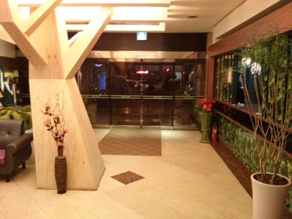 Apsan Business Hotel Тэгу Экстерьер фото